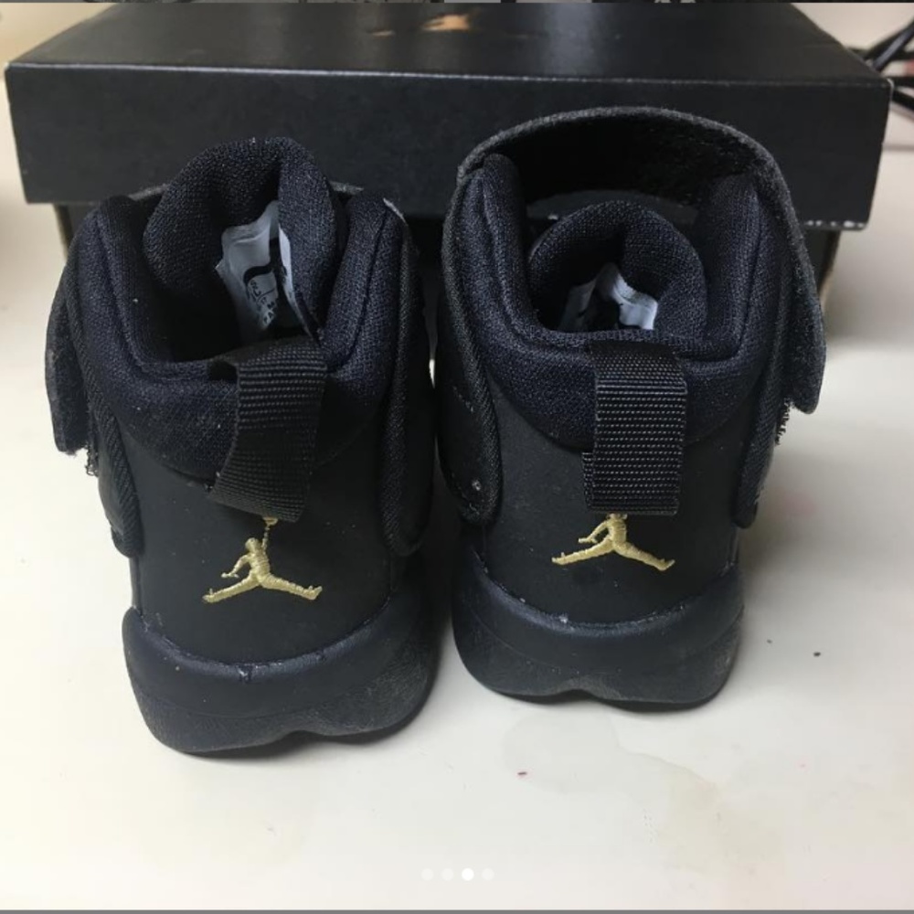 Jordan Pro Strong BT - Picture 2 of 4